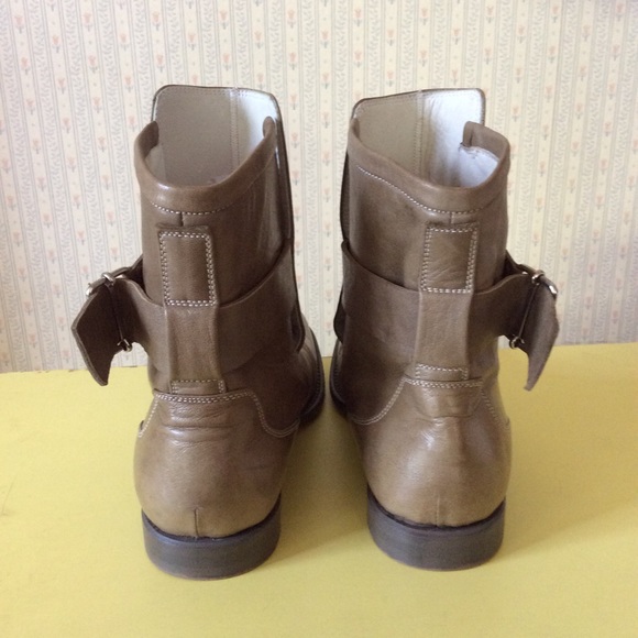 Fausto Santini leather ankle boots with buckle 6 - Picture 5 of 8